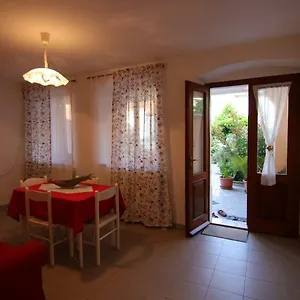 https://app-with-a-lovely-patio.primorje-gorskikotar.com